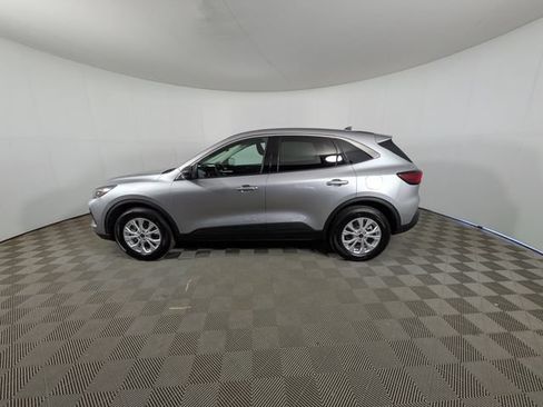 Used 2023 Ford Escape Active AWD/4WD image 15