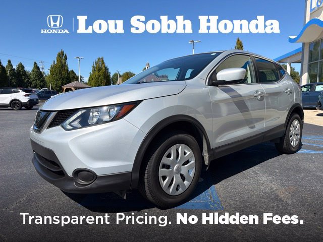 Used 2019 Nissan Rogue Sport S FWD image 1