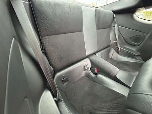 Used 2023 Toyota GR86 Premium RWD image 28