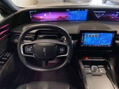 Used 2024 Lincoln Nautilus Reserve w/ Jet Appearance Package (87T) image 11