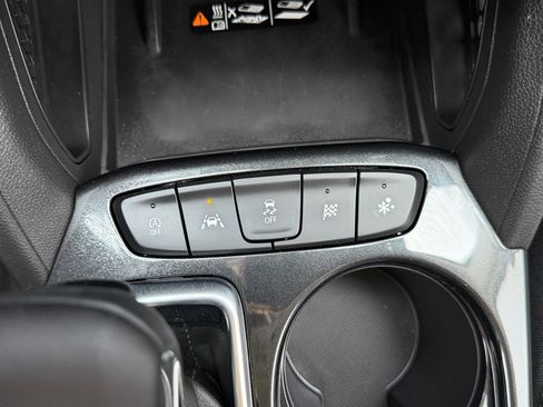 Used 2026 Chevrolet TrailBlazer LT w/ Convenience Package FWD image 22