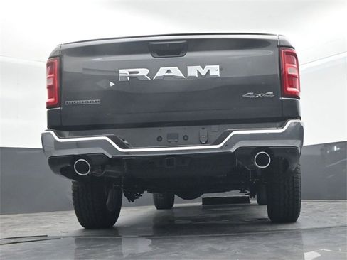 New 2026 RAM 1500 4x4 Crew Cab image 44