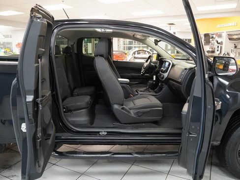 Used 2020 GMC Canyon SLE w/ Elevation Edition image 42