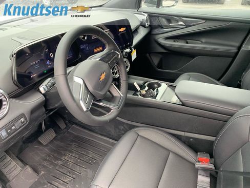 New 2026 Chevrolet Blazer EV LT AWD/4WD image 19