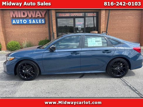 Used 2026 Honda Civic Sport image 1