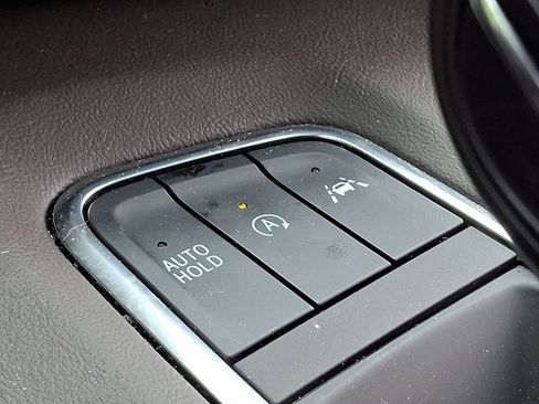 Used 2023 Cadillac Escalade Premium Luxury AWD/4WD image 26