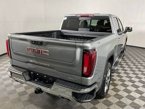 Used 2024 GMC Sierra 1500 SLT w/ SLT Premium Plus Package AWD/4WD image 8