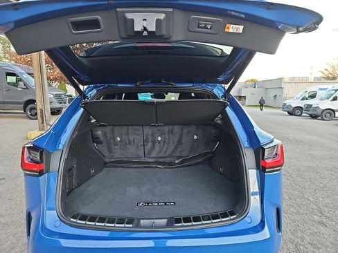 Used 2024 Lexus NX 250 FWD image 13