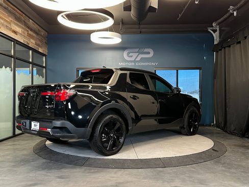 Used 2024 Hyundai Santa Cruz Night image 3