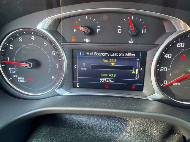 Used 2021 GMC Acadia SLE w/ Driver Convenience Package FWD image 3