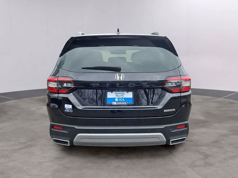 Certified 2023 Honda Pilot Touring image 5
