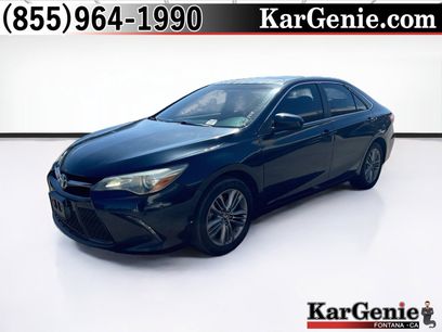 Used 2016 Toyota Camry SE w/ Moonroof Package