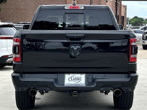Used 2019 RAM 1500 Laramie AWD/4WD image 5