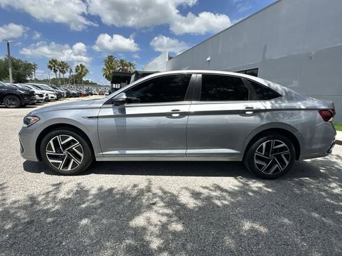 Used 2022 Volkswagen Jetta SEL FWD image 5