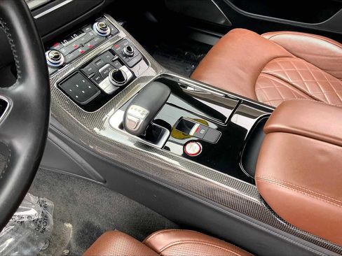 Used 2013 Audi S8 w/ Full Leather Pkg image 17