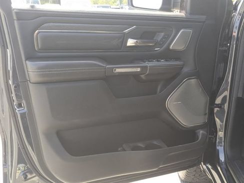 Used 2019 RAM 1500 Limited RWD image 9