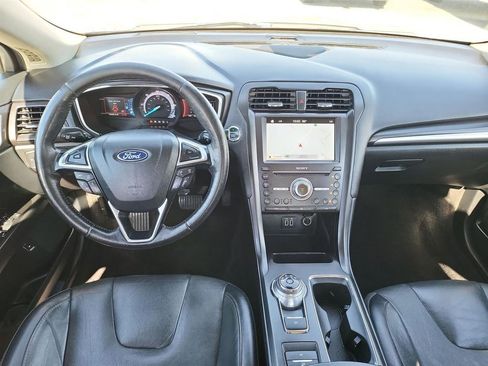 Used 2019 Ford Fusion Energi Titanium image 13