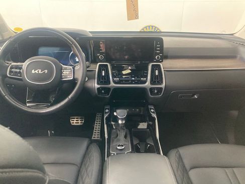 Certified 2023 Kia Sorento SX Prestige image 7