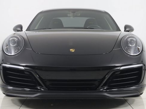 Used 2019 Porsche 911 Carrera T w/ Carrera T Interior Package image 75