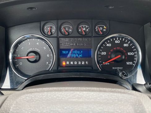 Used 2010 Ford F150 XLT image 23