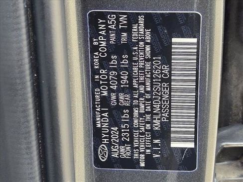 Used 2025 Hyundai Elantra Limited FWD image 27