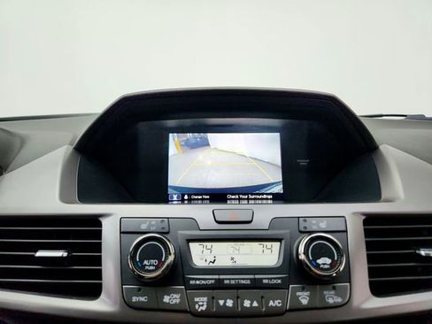 Used 2016 Honda Odyssey Touring image 23