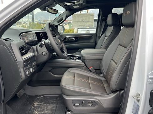 New 2026 Chevrolet Tahoe High Country image 2