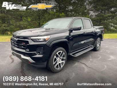 Used 2023 Chevrolet Colorado Z71 w/ Z71 Convenience Package 2