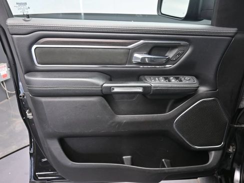 Used 2025 RAM 1500 Laramie AWD/4WD image 25