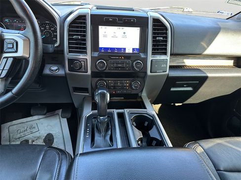 Used 2019 Ford F150 Lariat image 15