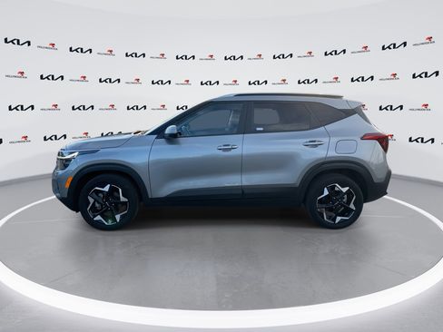 Used 2025 Kia Seltos S FWD image 5