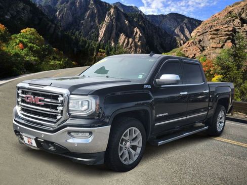 Used 2017 GMC Sierra 1500 SLT w/ SLT Premium Package AWD/4WD image 5