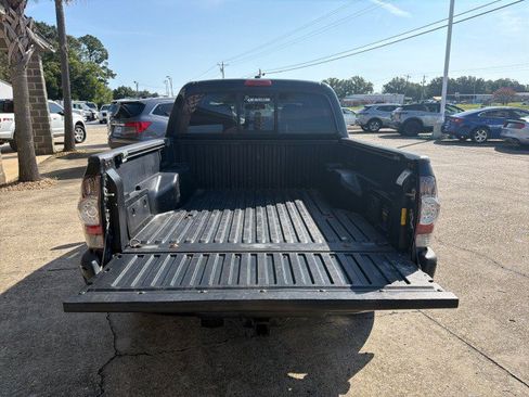 Used 2010 Toyota Tacoma PreRunner RWD image 6