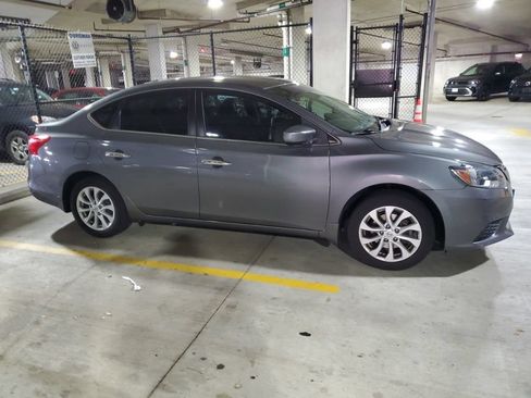 Used 2019 Nissan Sentra SV FWD image 5