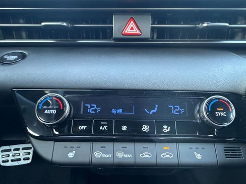 New 2026 Hyundai Elantra SEL Sport image 24