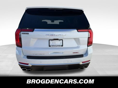 New 2026 GMC Yukon XL Denali w/ Denali Reserve Package AWD/4WD image 7