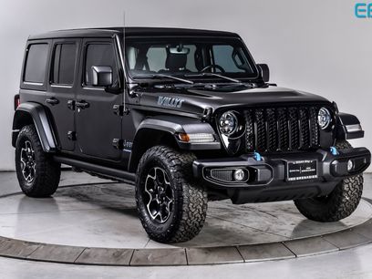 Used 2023 Jeep Wrangler Unlimited w/ Sun & Screen Package