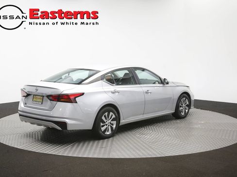 Used 2023 Nissan Altima 2.5 S FWD image 40
