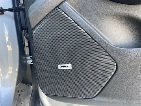 Certified 2025 Cadillac XT6 Luxury image 35