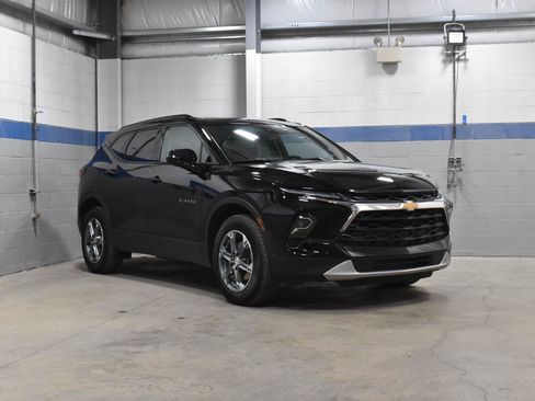 Used 2024 Chevrolet Blazer LT w/ Convenience Package AWD/4WD image 28