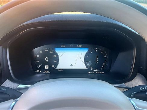 Used 2018 Volvo XC60 T6 Inscription w/ Convenience Package AWD/4WD image 30