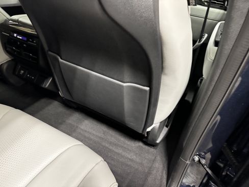 Certified 2026 Acura MDX SH-AWD w/ Technology Package image 36
