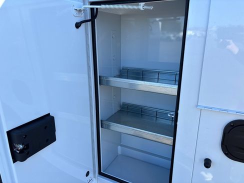 New 2025 GMC Savana 3500 w/ Power Convenience Package RWD image 30