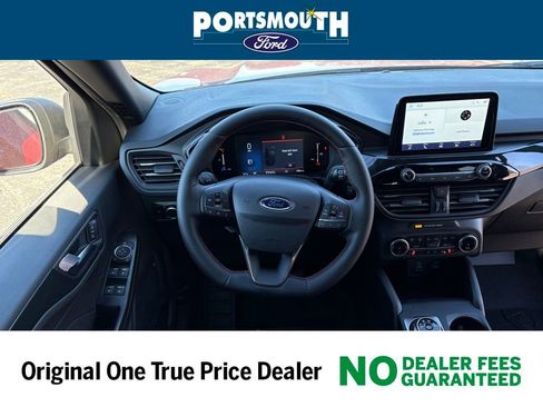 New 2026 Ford Escape ST-Line w/ Cold Weather Package image 7