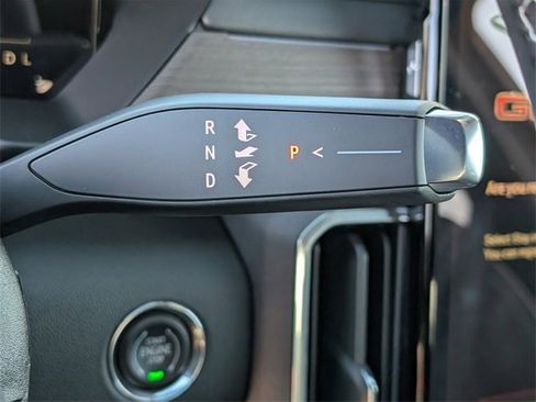 New 2026 GMC Acadia Denali w/ Super Cruise Package image 17