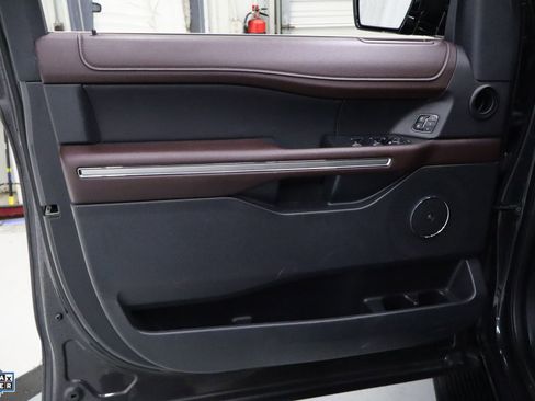 Certified 2024 Ford Expedition Max Limited image 11
