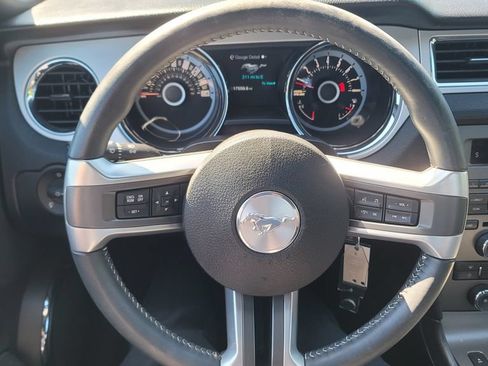 Used 2013 Ford Mustang GT Premium w/ GT Track Pkg RWD image 19