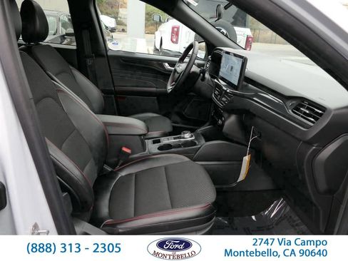Used 2025 Ford Escape ST-Line w/ Tech Pack #1 image 28