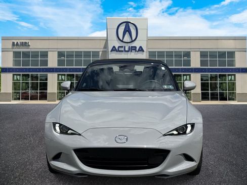 Used 2024 MAZDA MX-5 Miata Grand Touring w/ Weather Package RWD image 8