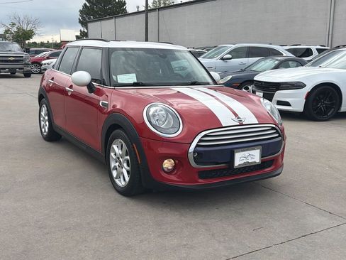 Used 2015 MINI Cooper 4-Door Hardtop FWD image 3